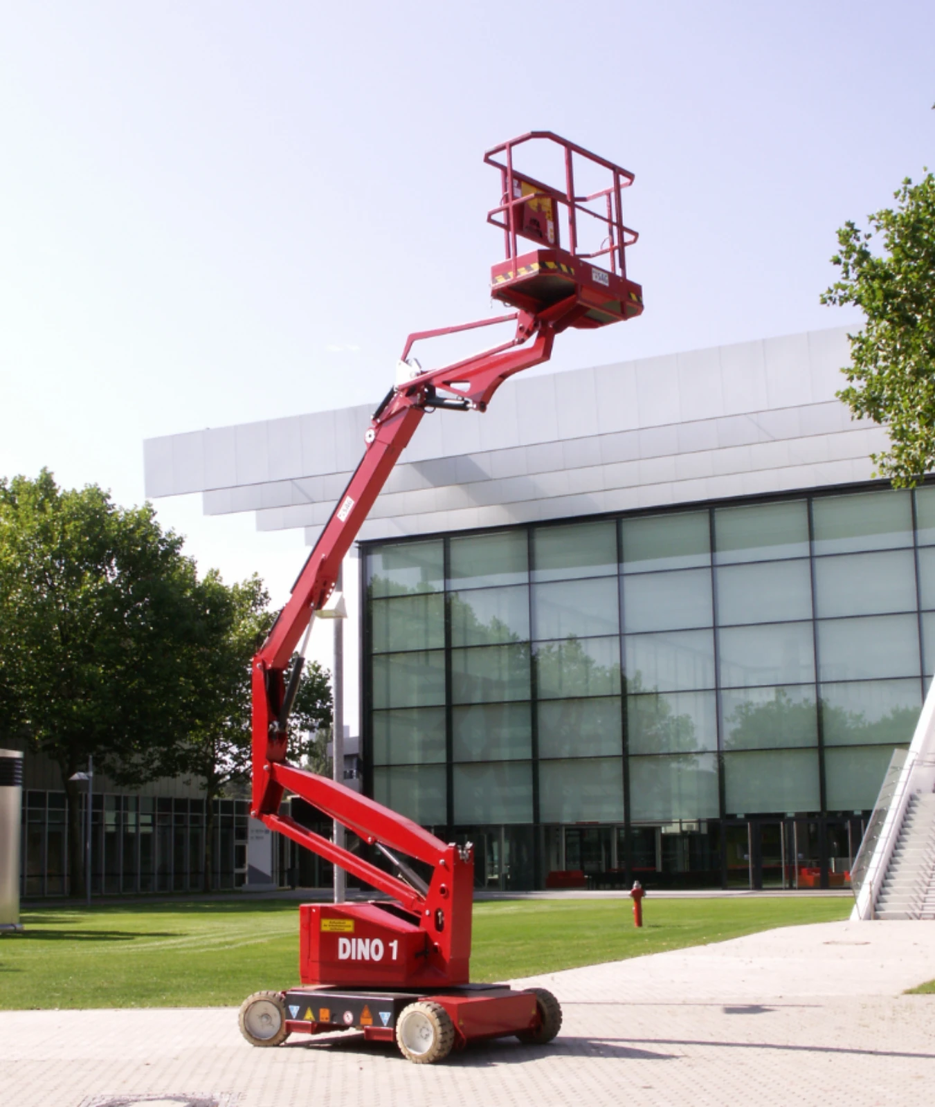 Articulated work platform up to 11 m