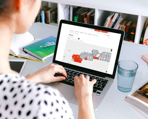 Logo im digitalen Hallenplan