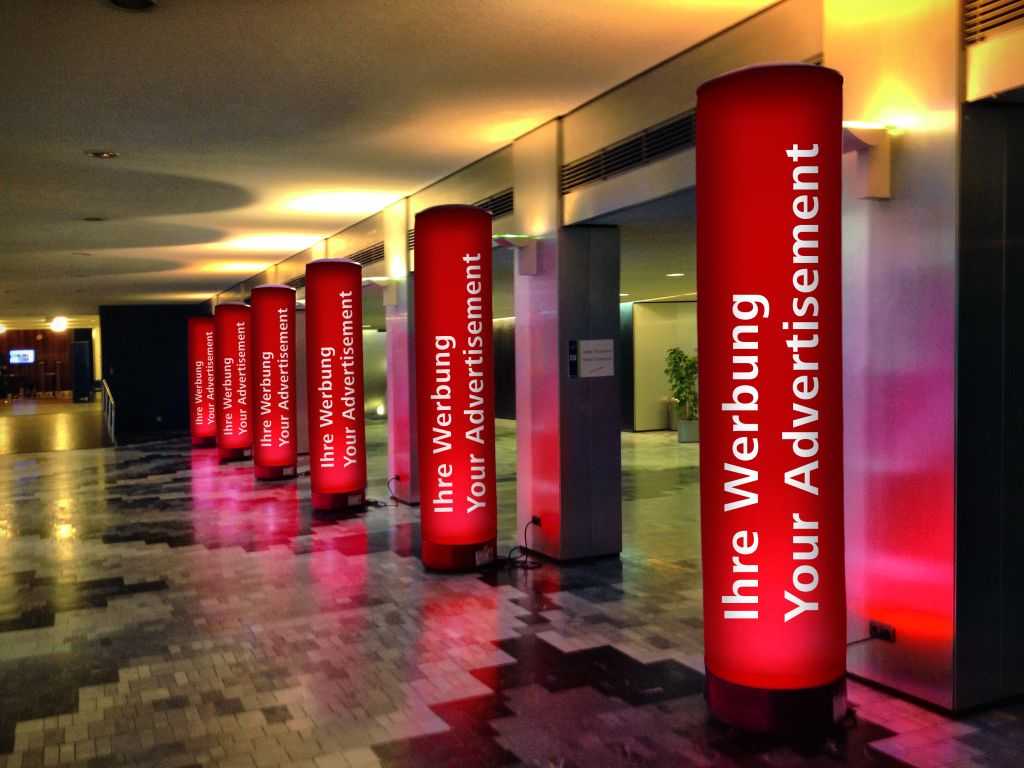 Aufblasbare Werbesäule